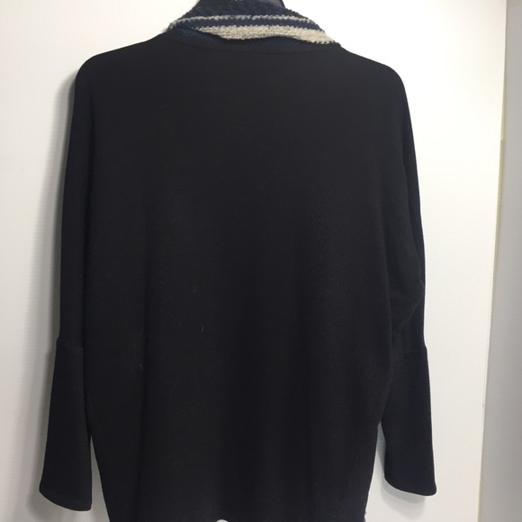 Dolan Woman’s Shirt Size Small - Picture 5 of 6